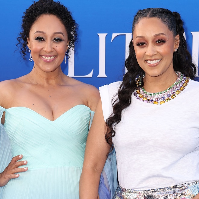 Tia and Tamera Mowry’s Reunion Photo Proves They’re as Close as Ever